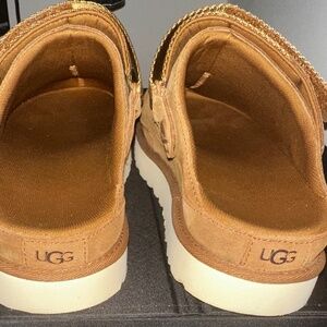 Ugg Slides